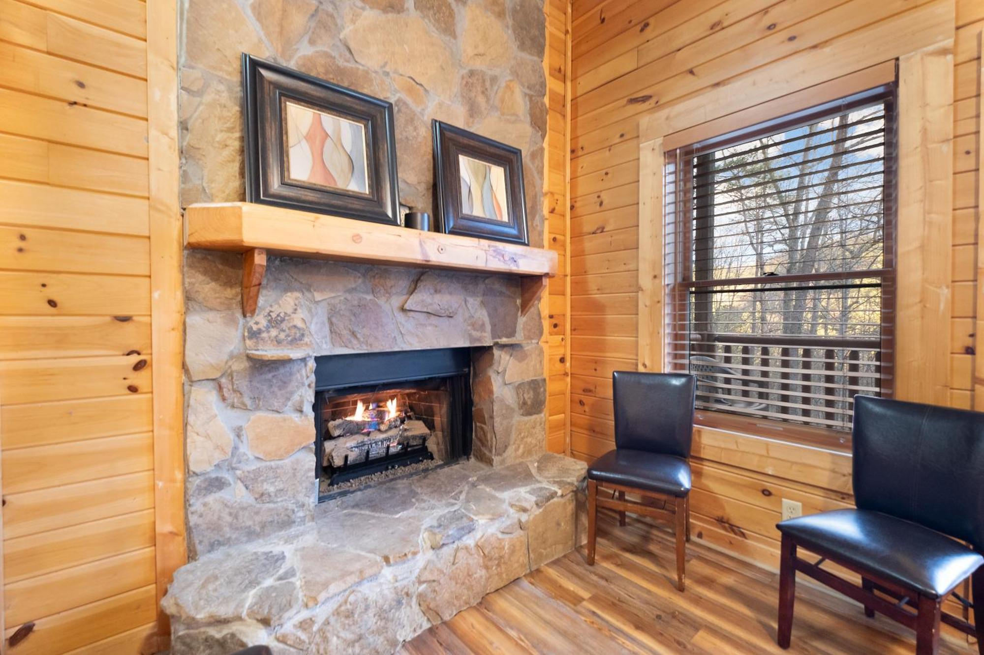 Private Smoky Mountain Luxury Log Home With 2 Fireplaces, Hot Tub & Community Pool เซอเวียร์วีล ภายนอก รูปภาพ