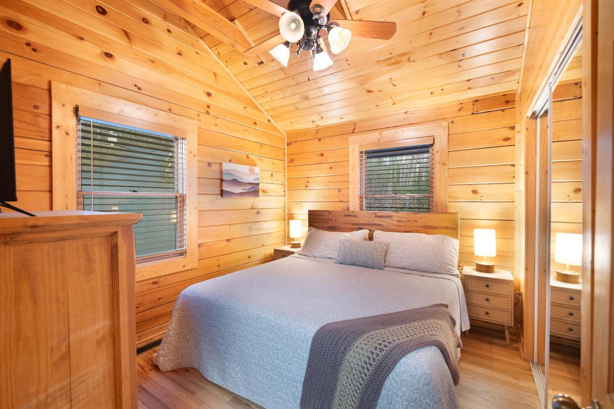 Private Smoky Mountain Luxury Log Home With 2 Fireplaces, Hot Tub & Community Pool เซอเวียร์วีล ภายนอก รูปภาพ