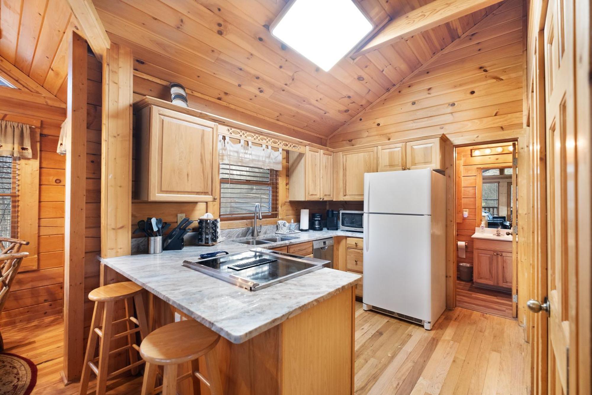 Private Smoky Mountain Luxury Log Home With 2 Fireplaces, Hot Tub & Community Pool เซอเวียร์วีล ภายนอก รูปภาพ